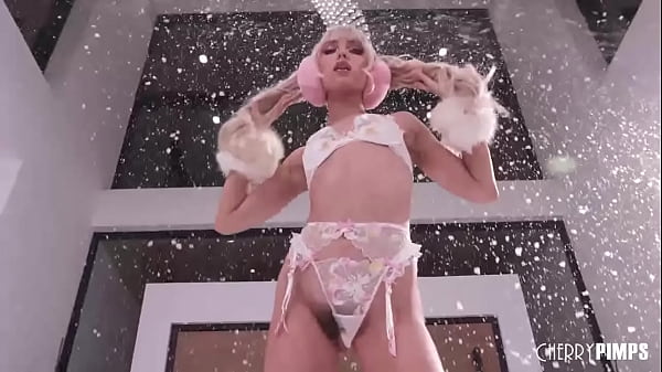 Blonde Snowbunny Lilly Bell Fucks Herself With A Dildo and Plays with Her Natural Tits